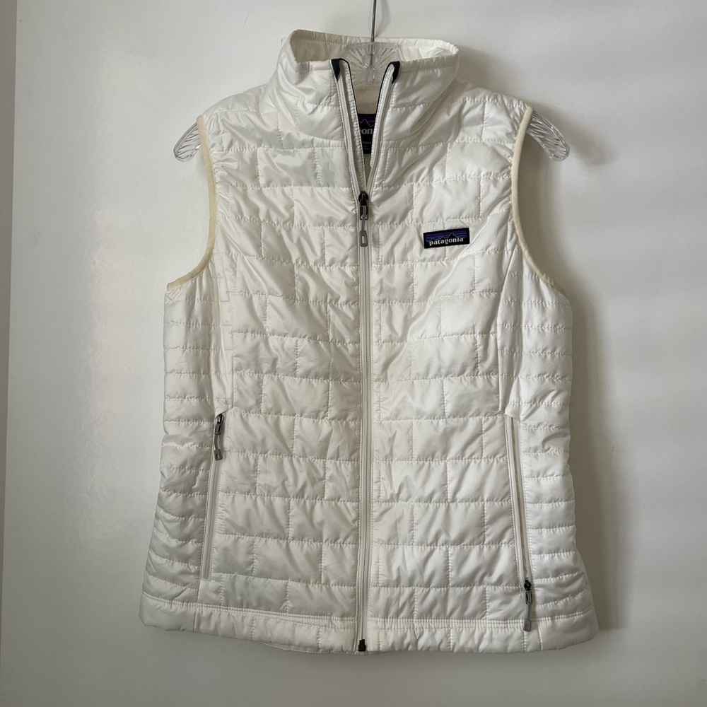 Patagonia White Puffer Vest